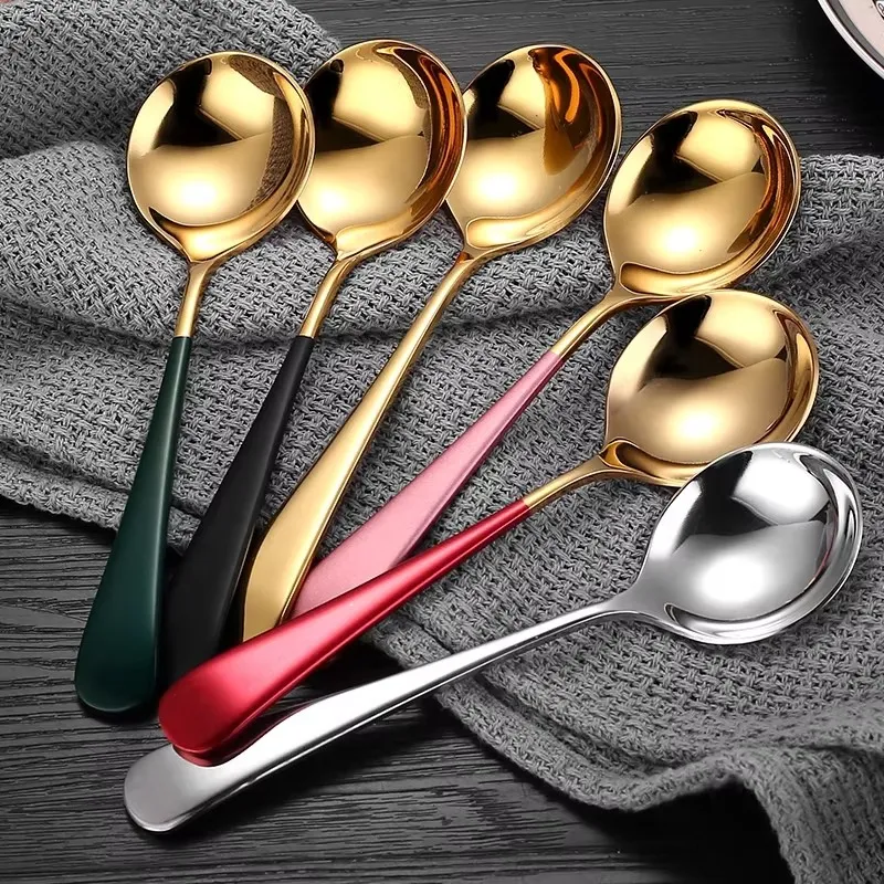 Cutlery Set With Coloured Handles-1