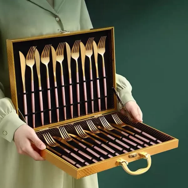 24/36pcs Luxury Bulk Gold Flatware Sets with Wooden Gift Box-6