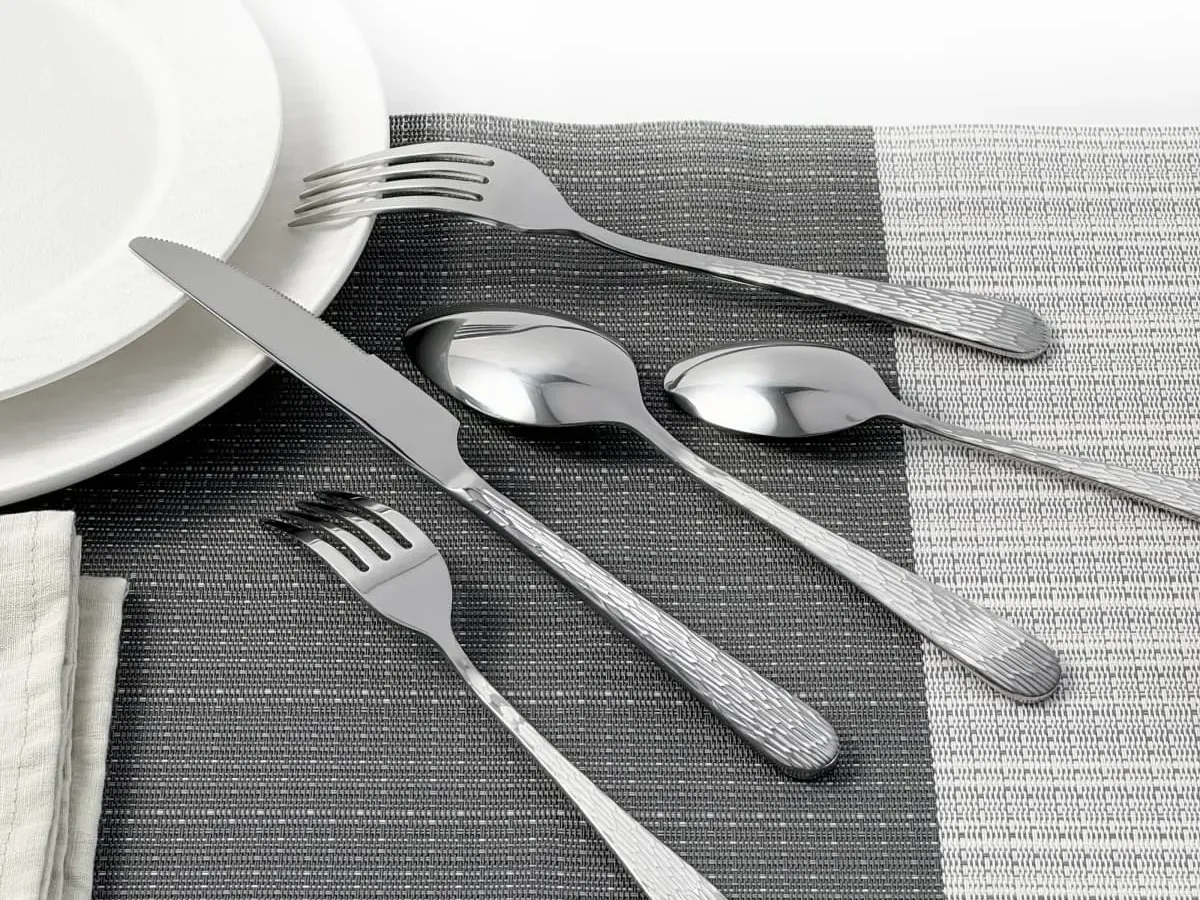All You Need to Know About Choosing Flatware Sets