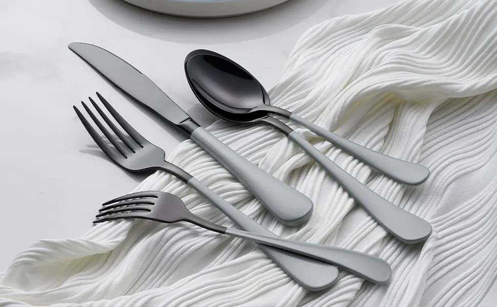 Spray-Painted Flatware Handles, Color Your Brand's Value-11